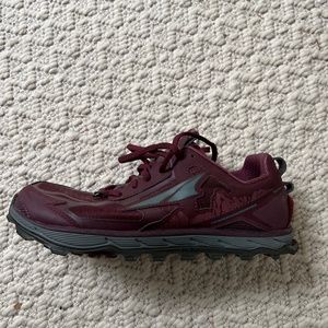 Altra Lone Peak
